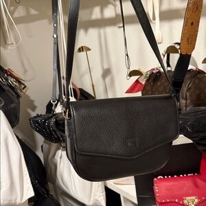 Burberry Elegant Black Leather Shoulder Crossbody Bag